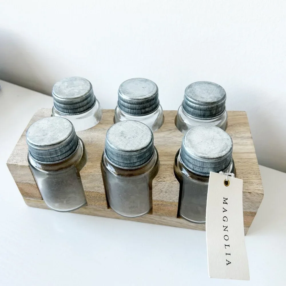 NEW Magnolia Farmhouse Mango Wood Spice Rack with 6 Glass Jars with Metal Lids